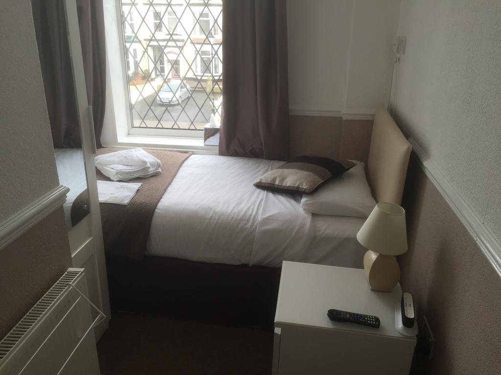 Andora Guest House Southport Kamer foto