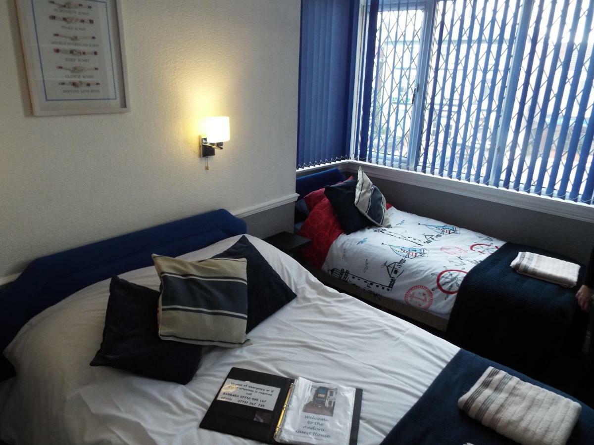 Andora Guest House Southport Buitenkant foto