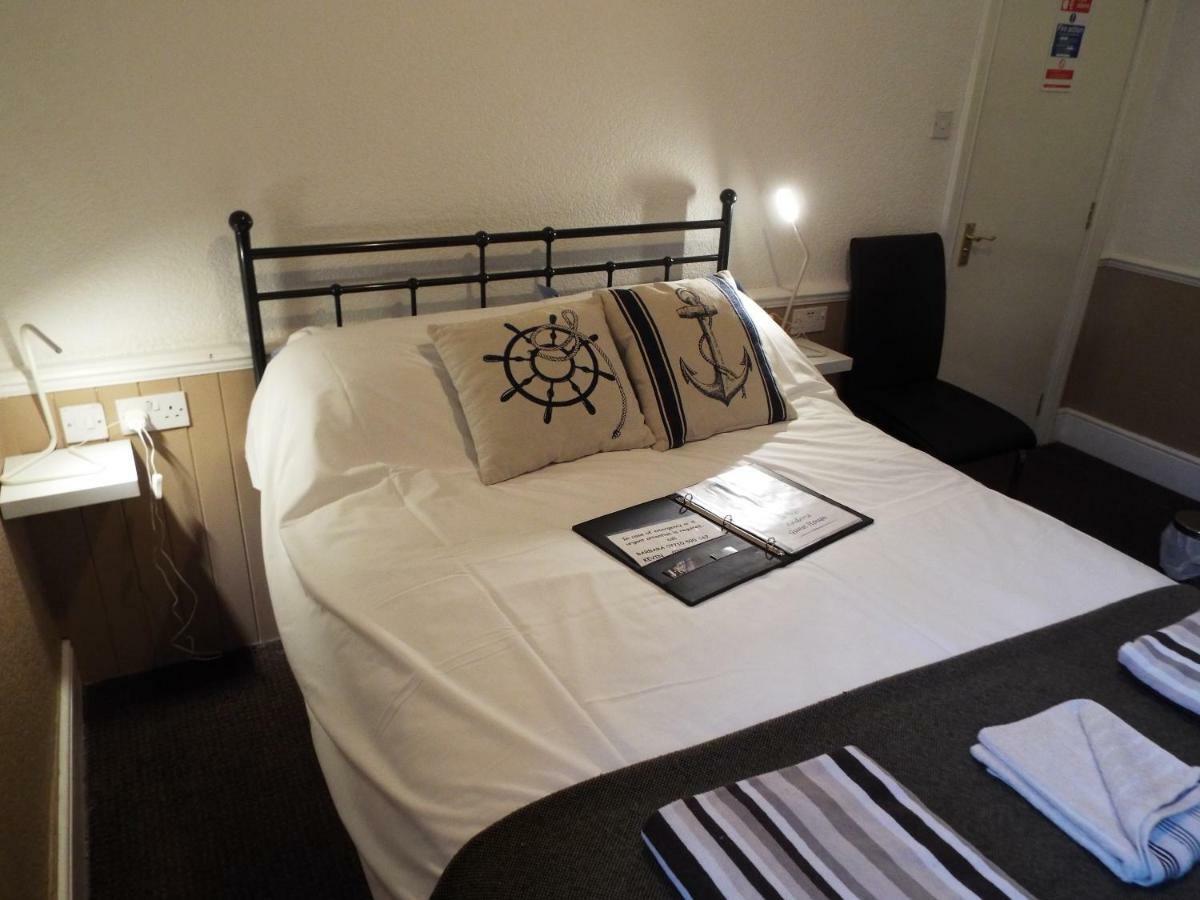 Andora Guest House Southport Buitenkant foto